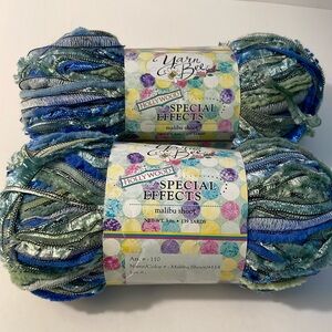 Yarn Bee Hollywood Special Effects Yarn 2 Skeins in Malibu Shoot